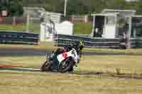 Evening Adv_Mid Group White Bikes